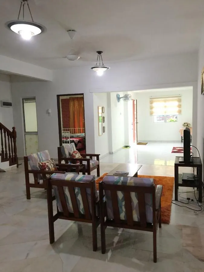 Rb Double Storey Bandar Tasik Selatan Homestay contacts